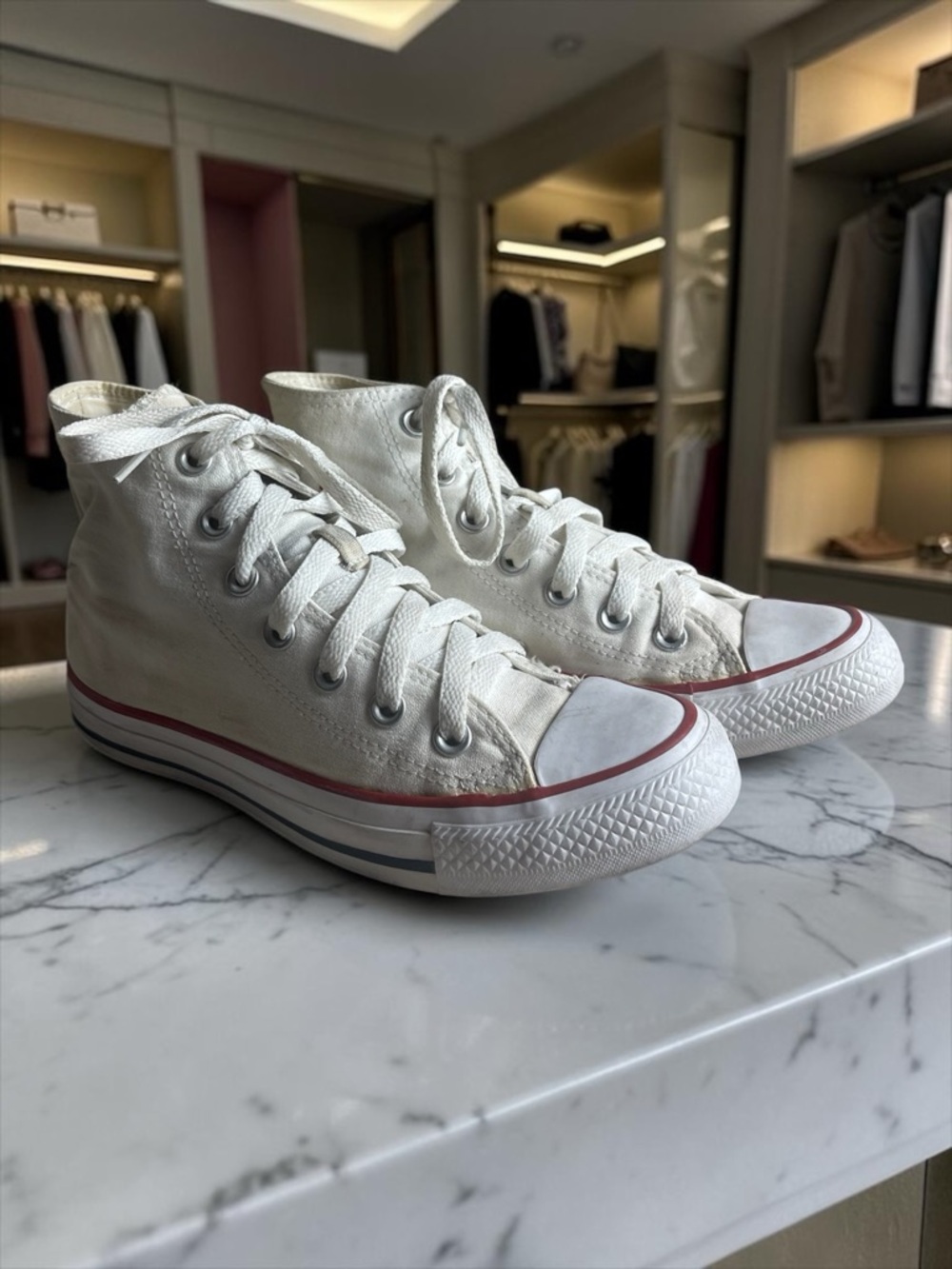 Converse White High-Top Canvas Sneakers with Red & Blue Stripe women’s size 6 - Picture 1 of 1